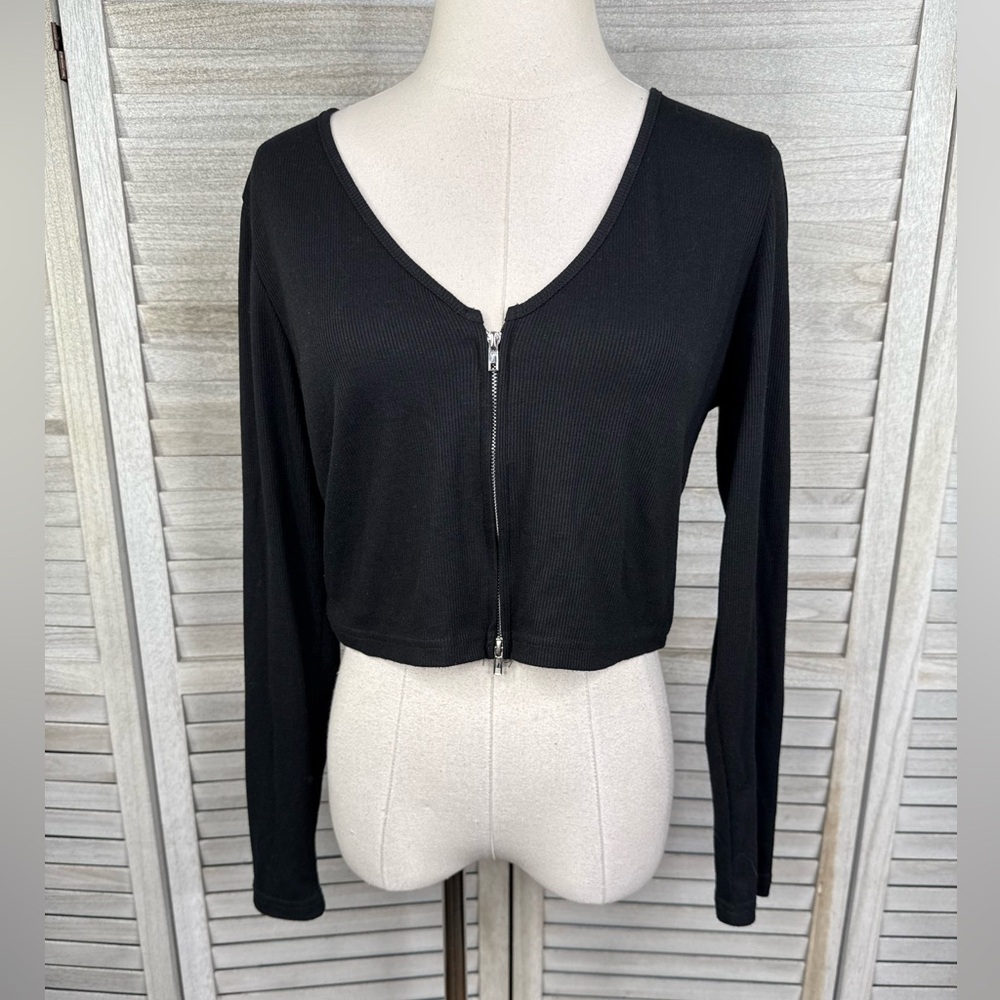 BLUSH MARK Women's Black Cropped Zip Front Long Sleeve Ribbed Tee-XL